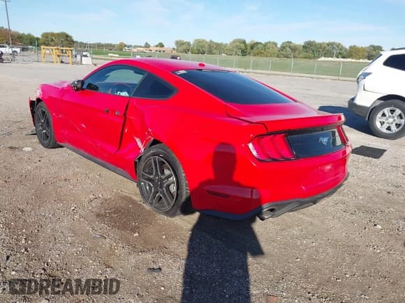 ✅ 2019 Ford Mustang EcoBoost • VIN: 1FA6P8THXK5172523 • Lot: 43509335. Wystawiony na IAAI z przebiegiem 79 889 mil. Bezpłatny archiwum sprzedaży aukcyjnych z USA i szczegółowy raport historii pojazdu na DreamBid. Zdjęcie 3.