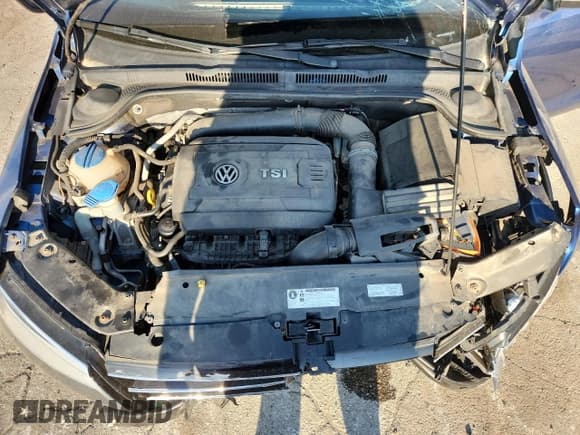 ✅ 2015 Volkswagen Jetta SE • VIN: 3VWD17AJXFM352651 • Lot: 80311455. Listed on Copart with 82,812 mi. Free auction sales archive from the USA and detailed vehicle history report at DreamBid. Image 11.