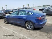 ✅ 2018 Tesla Model 3 Long Range Battery • VIN: 5YJ3E1EB6JF096623 • Lot: 60333215. Wystawiony na Copart z przebiegiem 50 427 mil. Bezpłatny archiwum sprzedaży aukcyjnych z USA i szczegółowy raport historii pojazdu na DreamBid. Zdjęcie 2.