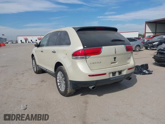 ✅ 2015 Lincoln MKX • VIN: 2LMDJ6JK9FBL34987 • Лот: 43234610. Опубликован ранее на IAAI с пробегом 193 205 миль. Бесплатный доступ к архиву аукционных продаж из США и подробный отчёт об истории автомобиля на DreamBid. Изображение 3.