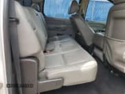 ✅ 2008 Chevrolet Silverado 2500HD 1LT • VIN: 1GCHC23678F194900 • Lot: 65192205. Wystawiony na Copart z przebiegiem 53 049 mil. Bezpłatny archiwum sprzedaży aukcyjnych z USA i szczegółowy raport historii pojazdu na DreamBid. Zdjęcie 10.