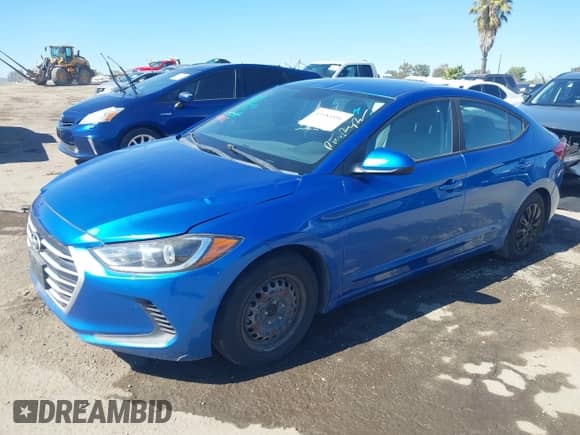 2018 Hyundai Elantra SE с VIN 5NPD74LF4JH273838, выставлен на аукционе IAAI как лот 43481806 с пробегом 107 623 миль миль и . История ставок и продаж доступна на DreamBid. Изображение 2.