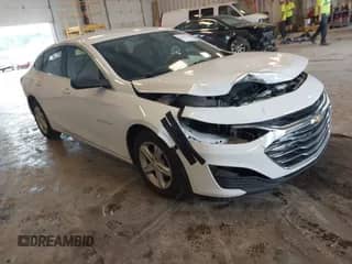 2020 Chevrolet Malibu LS z VIN 1G1ZB5ST4LF140147, wystawiony jako IAAI lot #43201758 z przebiegiem 99 115 mil mil oraz . Historia ofert i sprzedaży dostępna na DreamBid. Obrazek 1.