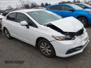 ✅ 2013 Honda Civic LX • VIN: 19XFB2F58DE040469 • Лот: 43782706. Опубликован ранее на IAAI с пробегом 158 220 миль. Бесплатный доступ к архиву аукционных продаж из США и подробный отчёт об истории автомобиля на DreamBid. Изображение 1.