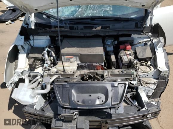 ✅ 2019 Nissan LEAF S • VIN: 1N4AZ1CP9KC304993 • Lot: 67366285. Wystawiony na Copart z przebiegiem 31 762 mil. Bezpłatny archiwum sprzedaży aukcyjnych z USA i szczegółowy raport historii pojazdu na DreamBid. Zdjęcie 11.