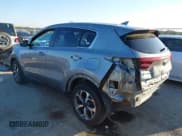 ✅ 2020 Kia Sportage LX • VIN: KNDPMCAC1L7634829 • Lot: 43435189. Wystawiony na IAAI z przebiegiem 49 715 mil. Bezpłatny archiwum sprzedaży aukcyjnych z USA i szczegółowy raport historii pojazdu na DreamBid. Zdjęcie 3.