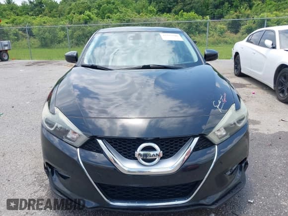 ✅ 2017 Nissan Maxima Platinum • VIN: 1N4AA6AP1HC394639 • Lot: 42297588. Listed on IAAI with 140,570 mi. Free auction sales archive from the USA and detailed vehicle history report at DreamBid. Image 12.