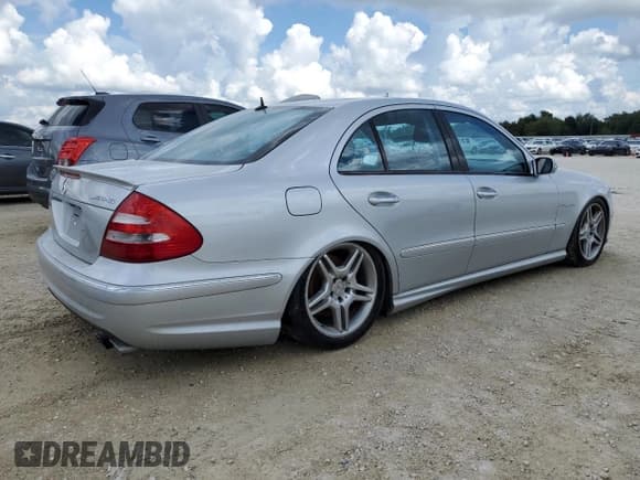 ✅ 2006 Mercedes-Benz E 55 AMG • VIN: WDBUF76J96A831555 • Lot: 74193404. Listed on Copart with Not provided. Free auction sales archive from the USA and detailed vehicle history report at DreamBid. Image 3.