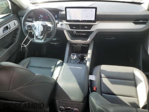 ✅ 2025 Ford Explorer Active • VIN: 1FMUK7DH3SGA42995 • Lot: 89615195. Listed on Copart with 16,465 mi. Free auction sales archive from the USA and detailed vehicle history report at DreamBid. Image 8.