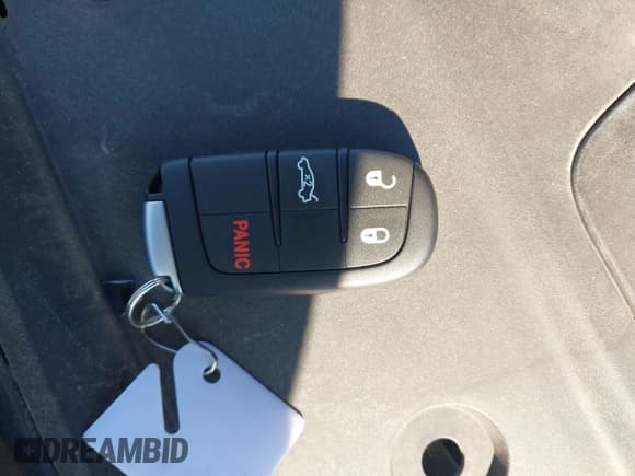 ✅ 2016 Dodge Charger Police • VIN: 2C3CDXKT4GH357662 • Лот: 43435071. Опубликован ранее на IAAI с пробегом 77 615 миль. Бесплатный доступ к архиву аукционных продаж из США и подробный отчёт об истории автомобиля на DreamBid. Изображение 11.