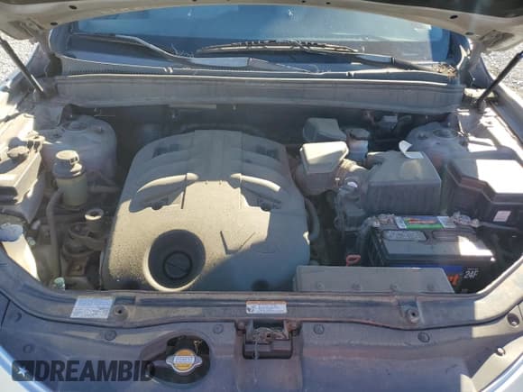 ✅ 2008 Hyundai Santa Fe SE • VIN: 5NMSH73E38H179938 • Lot: 82483005. Listed on Copart with 129,635 mi. Free auction sales archive from the USA and detailed vehicle history report at DreamBid. Image 12.