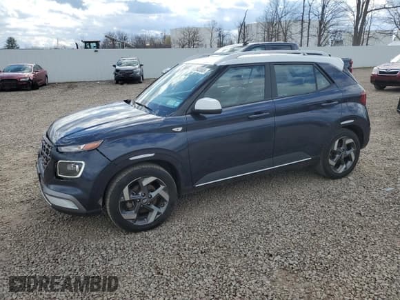 ✅ 2021 Hyundai Venue SEL • VIN: KMHRC8A35MU105794 • Lot: 52933665. Listed on Copart with 50,009 mi. Free auction sales archive from the USA and detailed vehicle history report at DreamBid. Image 1.