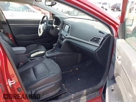 ✅ 2017 Hyundai Elantra Value Edition • VIN: 5NPD84LF7HH032556 • Lot: 41757642. Listed on IAAI with 119,193 mi. Free auction sales archive from the USA and detailed vehicle history report at DreamBid. Image 5.