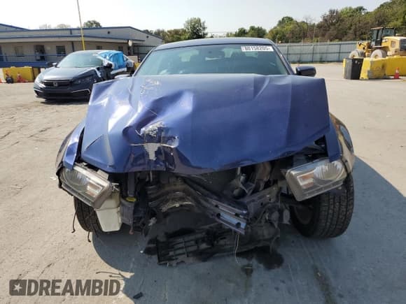 ✅ 2011 Ford Mustang V6 • VIN: 1ZVBP8AM7B5142708 • Lot: 80158205. Listed on Copart with 103,805 mi. Free auction sales archive from the USA and detailed vehicle history report at DreamBid. Image 5.