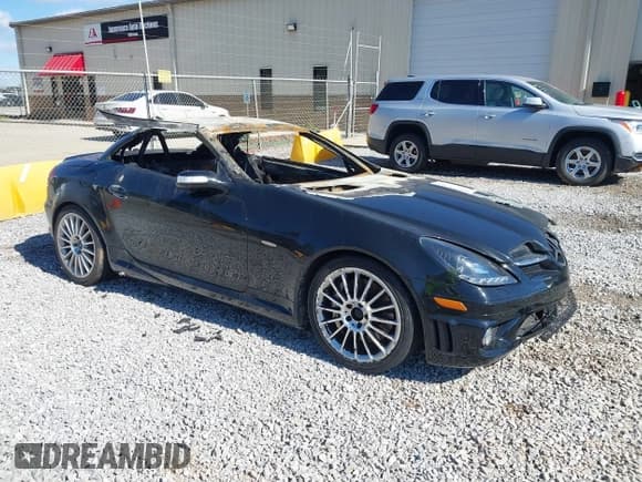 ✅ 2006 Mercedes-Benz SLK 55 AMG • VIN: WDBWK73F16F083598 • Lot: 43591362. Wystawiony na IAAI z przebiegiem 156 498 mil. Bezpłatny archiwum sprzedaży aukcyjnych z USA i szczegółowy raport historii pojazdu na DreamBid. Zdjęcie 1.