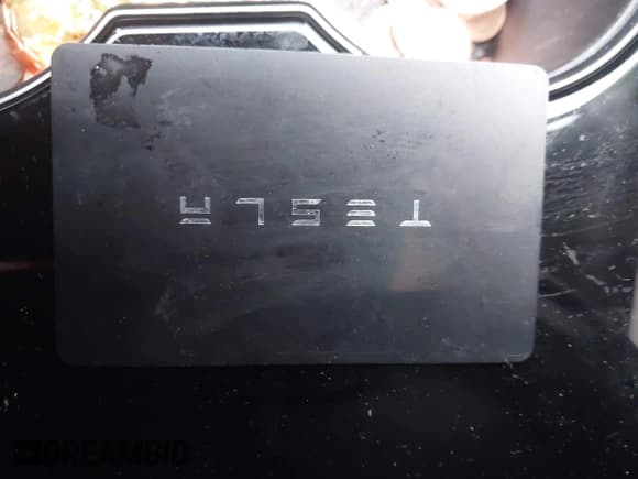 ✅ 2019 Tesla Model 3 Long Range • VIN: 5YJ3E1EB3KF388196 • Lot: 43446457. Wystawiony na IAAI z przebiegiem 47 860 mil. Bezpłatny archiwum sprzedaży aukcyjnych z USA i szczegółowy raport historii pojazdu na DreamBid. Zdjęcie 11.