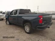 ✅ 2019 Chevrolet Silverado 1500 RST • VIN: 1GCRYEED4KZ366647 • Lot: 42381480. Wystawiony na IAAI z przebiegiem 66 245 mil. Bezpłatny archiwum sprzedaży aukcyjnych z USA i szczegółowy raport historii pojazdu na DreamBid. Zdjęcie 3.
