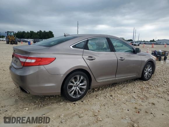 ✅ 2013 Hyundai Azera • VIN: KMHFG4JG5DA254372 • Лот: 55731895. Опубликован ранее на Copart с пробегом 116 549 миль. Бесплатный доступ к архиву аукционных продаж из США и подробный отчёт об истории автомобиля на DreamBid. Изображение 3.