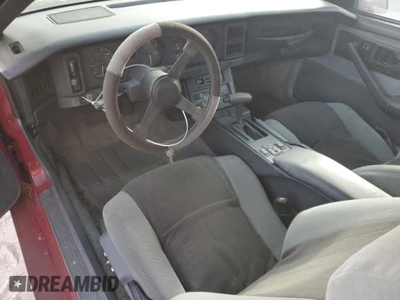 ✅ 1986 Pontiac Firebird Trans Am • VIN: 1G2FW87H0GL249284 • Lot: 76317174. Listed on Copart with 142,505 mi. Free auction sales archive from the USA and detailed vehicle history report at DreamBid. Image 8.