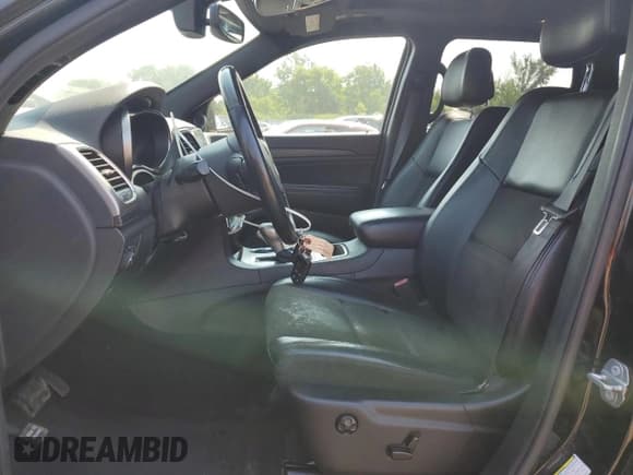 ✅ 2019 Jeep Grand Cherokee Upland • VIN: 1C4RJFAG1KC570173 • Lot: 66118155. Listed on Copart with 97,928 mi. Free auction sales archive from the USA and detailed vehicle history report at DreamBid. Image 7.