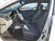 ✅ 2013 Hyundai Accent GS • VIN: KMHCT5AE4DU126299 • Лот: 74124494. Опубликован ранее на Copart с пробегом 126 452 миль. Бесплатный доступ к архиву аукционных продаж из США и подробный отчёт об истории автомобиля на DreamBid. Изображение 7.