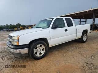 ✅ 2004 Chevrolet Silverado 1500 Work Truck • VIN: 1GCEC19X44Z332690 • Lot: 70948915. Wystawiony na Copart z przebiegiem 306 781 mil mil. Skorzystaj z bezpłatnego archiwum sprzedaży aukcyjnych z USA i zobacz szczegółowy raport historii pojazdu na DreamBid. Zdjęcie 1.