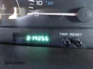 ✅ 2000 Dodge Caravan • VIN: 2B4GP2534YR643202 • Lot: 43611787. Wystawiony na IAAI z przebiegiem 219 266 mil. Bezpłatny archiwum sprzedaży aukcyjnych z USA i szczegółowy raport historii pojazdu na DreamBid. Zdjęcie 7.