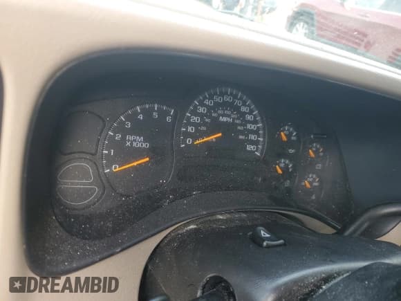 ✅ 2004 Chevrolet Silverado 1500 LS • VIN: 2GCEK13T641427270 • Lot: 66734575. Wystawiony na Copart z przebiegiem Nie podano. Bezpłatny archiwum sprzedaży aukcyjnych z USA i szczegółowy raport historii pojazdu na DreamBid. Zdjęcie 9.