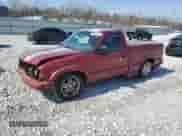 2002 Chevrolet S-10 LS with VIN 1GCCS14WX28244366, listed as a Copart auction lot 48904445 with 179,058 mi miles and Salvage title. Bid and sale history available at DreamBid. Image 1.