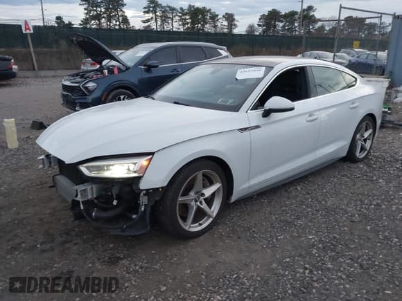 ✅ 2019 Audi A5 Sportback Premium Plus • VIN: WAUENCF55KA006253 • Lot: 43695840. Listed on IAAI with 80,624 mi. Free auction sales archive from the USA and detailed vehicle history report at DreamBid. Image 18.