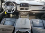 ✅ 2021 Chevrolet Suburban RST • VIN: 1GNSKEKD1MR390115 • Lot: 73106224. Wystawiony na Copart z przebiegiem 51 308 mil. Bezpłatny archiwum sprzedaży aukcyjnych z USA i szczegółowy raport historii pojazdu na DreamBid. Zdjęcie 8.