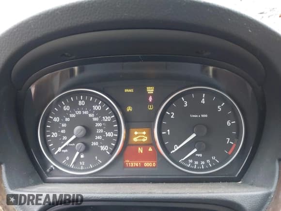 ✅ 2006 BMW 3 Series 330xi • VIN: WBAVD33576KV65181 • Lot: 43786555. Listed on IAAI with 113,741 mi. Free auction sales archive from the USA and detailed vehicle history report at DreamBid. Image 7.