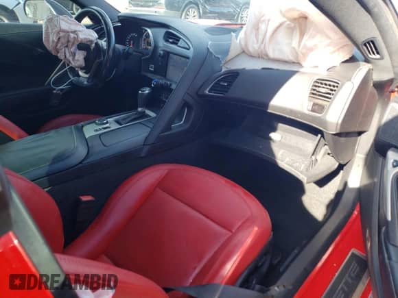 2016 Chevrolet Corvette Z51 1LT z VIN 1G1YH2D70G5126153, wystawiony jako Copart lot #86826134 z przebiegiem 31 698 mil mil oraz Szkoda całkowita • Salvage title. Historia ofert i sprzedaży dostępna na DreamBid. Obrazek 8.