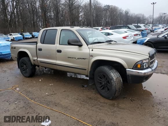 ✅ 2003 Dodge Dakota SLT • VIN: 1D7HG48N43S172892 • Lot: 83298294. Wystawiony na Copart z przebiegiem 193 562 mil. Bezpłatny archiwum sprzedaży aukcyjnych z USA i szczegółowy raport historii pojazdu na DreamBid. Zdjęcie 4.