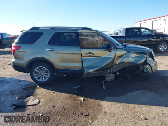 ✅ 2013 Ford Explorer XLT • VIN: 1FM5K8D88DGC81682 • Lot: 41183400. Wystawiony na IAAI z przebiegiem 206 452 mil. Bezpłatny archiwum sprzedaży aukcyjnych z USA i szczegółowy raport historii pojazdu na DreamBid. Zdjęcie 14.