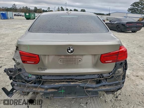 ✅ 2016 BMW 3 Series 320i • VIN: WBA8E1G5XGNT34736 • Lot: 93245655. Listed on Copart with 95,817 mi. Free auction sales archive from the USA and detailed vehicle history report at DreamBid. Image 6.