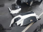 ✅ 2018 Cadillac XT5 Premium Luxury FWD • VIN: 1GYKNERS3JZ128638 • Lot: 43518637. Wystawiony na IAAI z przebiegiem 136 080 mil. Bezpłatny archiwum sprzedaży aukcyjnych z USA i szczegółowy raport historii pojazdu na DreamBid. Zdjęcie 12.