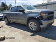 ✅ 2022 Chevrolet Silverado 1500 Custom • VIN: 3GCPYBEK8NG155380 • Lot: 48156445. Wystawiony na Copart z przebiegiem 90 096 mil. Bezpłatny archiwum sprzedaży aukcyjnych z USA i szczegółowy raport historii pojazdu na DreamBid. Zdjęcie 4.