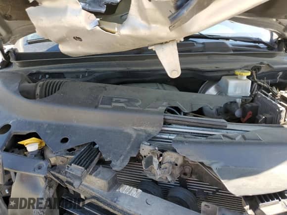 2020 Ram 1500 Rebel z VIN 1C6RRELT0LN303553, wystawiony jako Copart lot #53488355 z przebiegiem 110 673 mil mil oraz Szkoda całkowita • Salvage title. Historia ofert i sprzedaży dostępna na DreamBid. Obrazek 11.