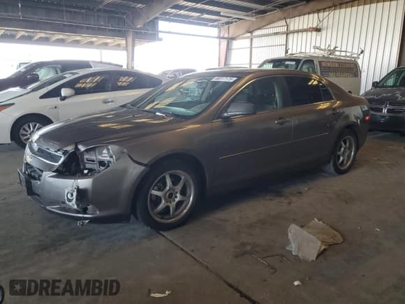 ✅ 2010 Chevrolet Malibu 1LS • VIN: 1G1ZB5EBXAF219399 • Lot: 90817175. Wystawiony na Copart z przebiegiem 119 807 mil. Bezpłatny archiwum sprzedaży aukcyjnych z USA i szczegółowy raport historii pojazdu na DreamBid. Zdjęcie 1.