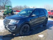 ✅ 2017 Ford Explorer XLT • VIN: 1FM5K8D86HGA02185 • Lot: 41730072. Wystawiony na IAAI z przebiegiem 63 412 mil. Bezpłatny archiwum sprzedaży aukcyjnych z USA i szczegółowy raport historii pojazdu na DreamBid. Zdjęcie 17.