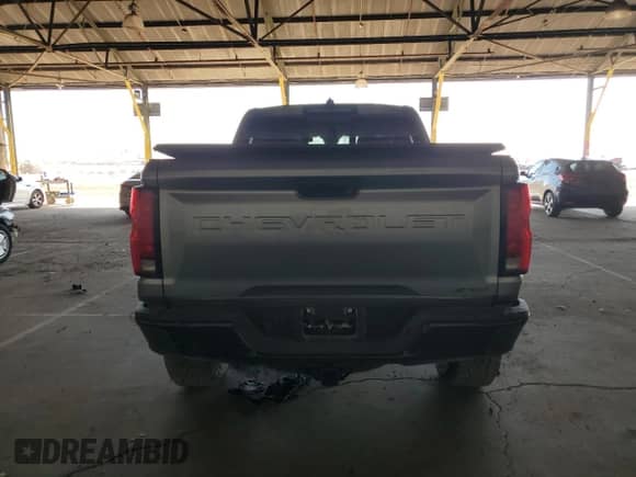 2023 Chevrolet Colorado 4WD ZR2 с VIN 1GCPTFEK1P1212882, выставлен на аукционе Copart как лот 71502184 с пробегом 12 342 миль миль и Списание • Salvage title. История ставок и продаж доступна на DreamBid. Изображение 6.