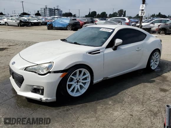 ✅ 2016 Subaru BRZ Limited • VIN: JF1ZCAC15G8604198 • Лот: 85763045. Опубликован ранее на Copart с пробегом 110 018 миль. Бесплатный доступ к архиву аукционных продаж из США и подробный отчёт об истории автомобиля на DreamBid. Изображение 1.
