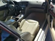 ✅ 2009 Infiniti G37 Journey • VIN: JNKCV64E09M603087 • Lot: 82398905. Wystawiony na Copart z przebiegiem 297 167 mil. Bezpłatny archiwum sprzedaży aukcyjnych z USA i szczegółowy raport historii pojazdu na DreamBid. Zdjęcie 8.