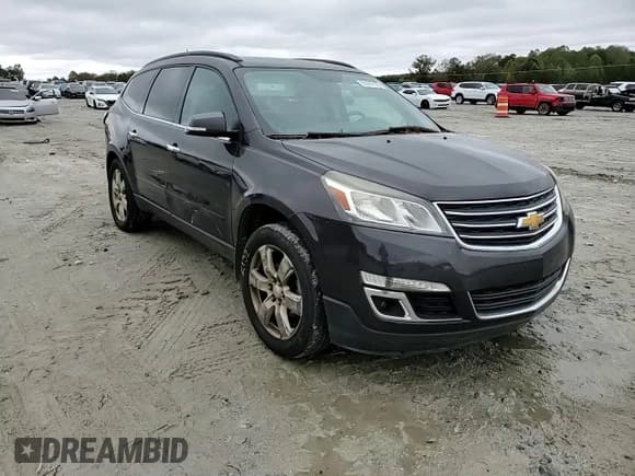 ✅ 2016 Chevrolet Traverse LT • VIN: 1GNKRGKD4GJ319825 • Lot: 90287835. Listed on Copart with 176,970 mi. Free auction sales archive from the USA and detailed vehicle history report at DreamBid. Image 14.