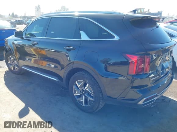 ✅ 2023 Kia Sorento EX • VIN: KNDRH4LG6P5217159 • Lot: 43557061. Listed on IAAI with 92,737 mi. Free auction sales archive from the USA and detailed vehicle history report at DreamBid. Image 3.
