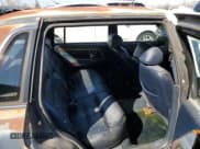 ✅ 1991 Lincoln Continental • VIN: 1LNCM9749MY645019 • Lot: 45177554. Wystawiony na Copart z przebiegiem Nie podano. Bezpłatny archiwum sprzedaży aukcyjnych z USA i szczegółowy raport historii pojazdu na DreamBid. Zdjęcie 10.