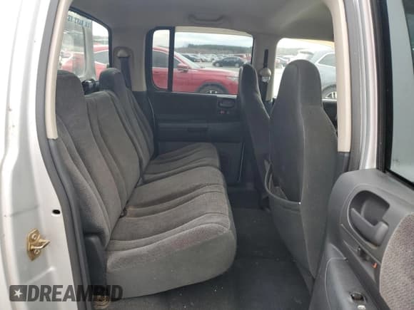 ✅ 2001 Dodge Dakota Sport • VIN: 1B7HL2AN71S275967 • Lot: 42954505. Wystawiony na Copart z przebiegiem 168 681 mil. Bezpłatny archiwum sprzedaży aukcyjnych z USA i szczegółowy raport historii pojazdu na DreamBid. Zdjęcie 10.