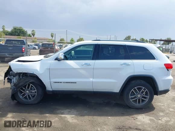 2018 Jeep Grand Cherokee Limited z VIN 1C4RJEBGXJC212500, wystawiony jako IAAI lot #43072274 z przebiegiem 38 696 mil mil oraz . Historia ofert i sprzedaży dostępna na DreamBid. Obrazek 15.