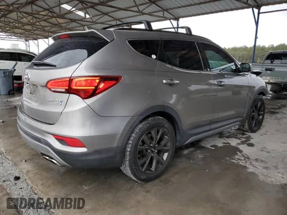 2017 Hyundai Santa Fe Ultimate z VIN 5XYZW4LA6HG386379, wystawiony jako Copart lot #89524485 z przebiegiem 118 220 mil mil oraz Szkoda całkowita • Salvage title. Historia ofert i sprzedaży dostępna na DreamBid. Obrazek 3.